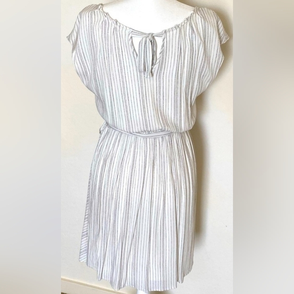 Lauren Conrad Summer Dress Size PS - Picture 2 of 4